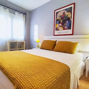 Apartment Plaza Cristo De Burgos, Seville